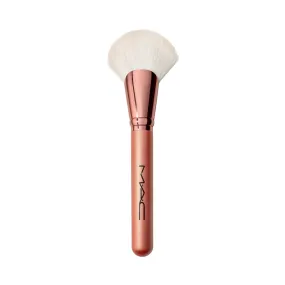 143S Bronzer Fan Brush