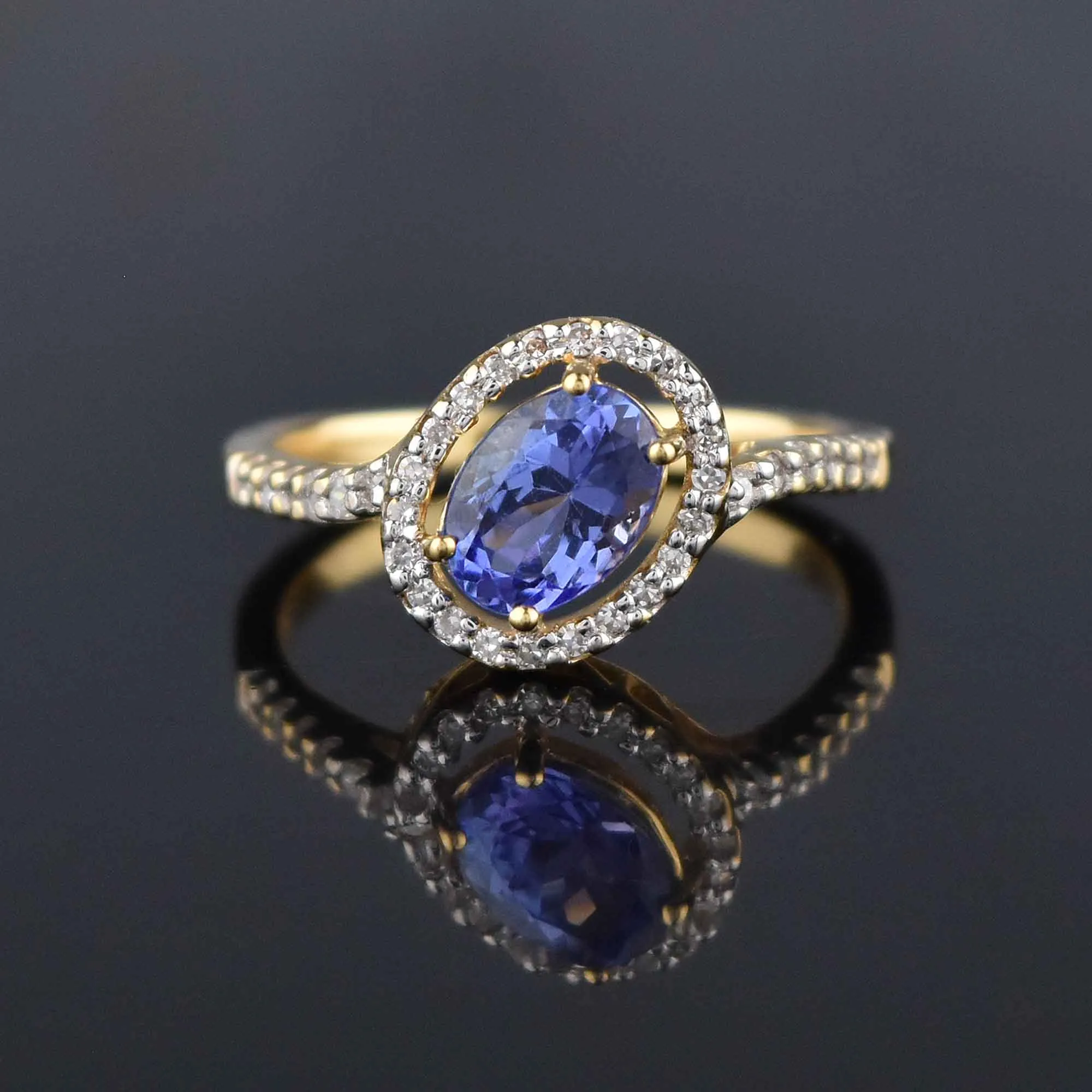 18K Gold Diamond Halo Tanzanite Engagement Ring