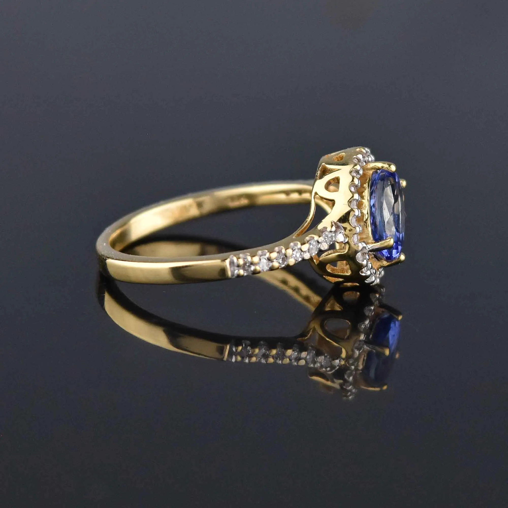 18K Gold Diamond Halo Tanzanite Engagement Ring