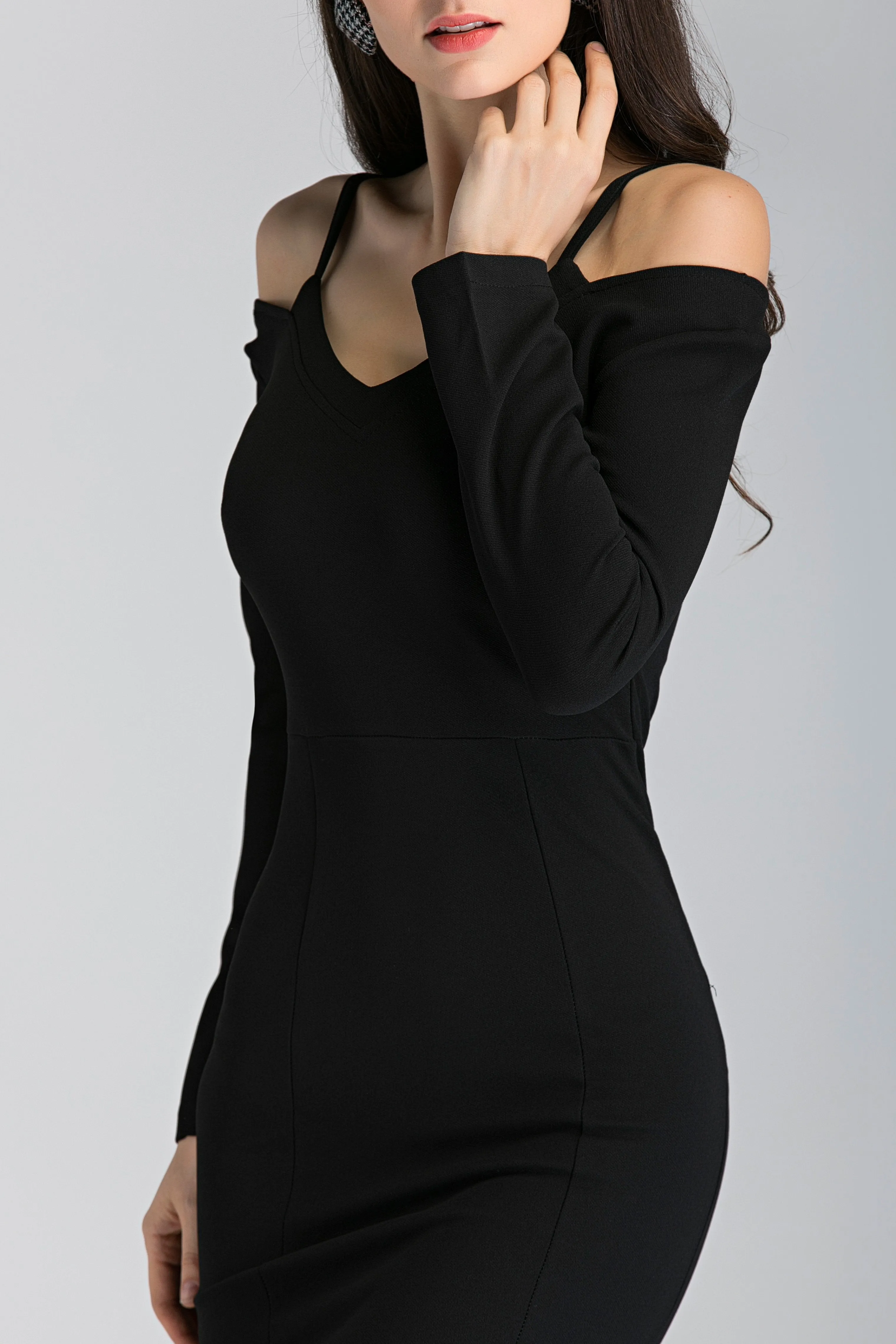 Black Trumpet Slit Midi Dress