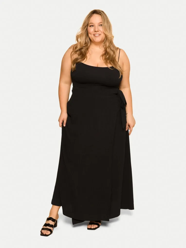 Eloïse Maxi Skirt in Black