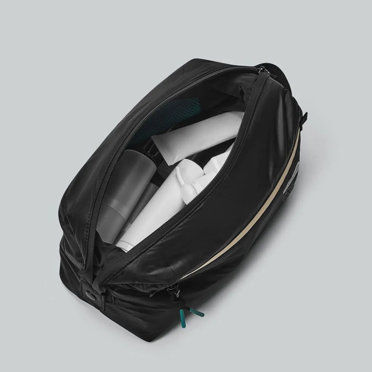 Lightweight Washbag