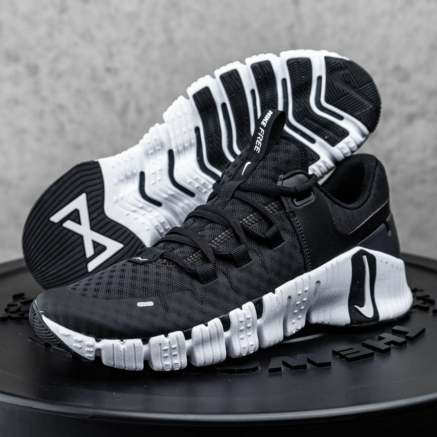 Nike - Free Metcon 5 Women's Training Shoes - BLACK/WHITE-ANTHRACITE