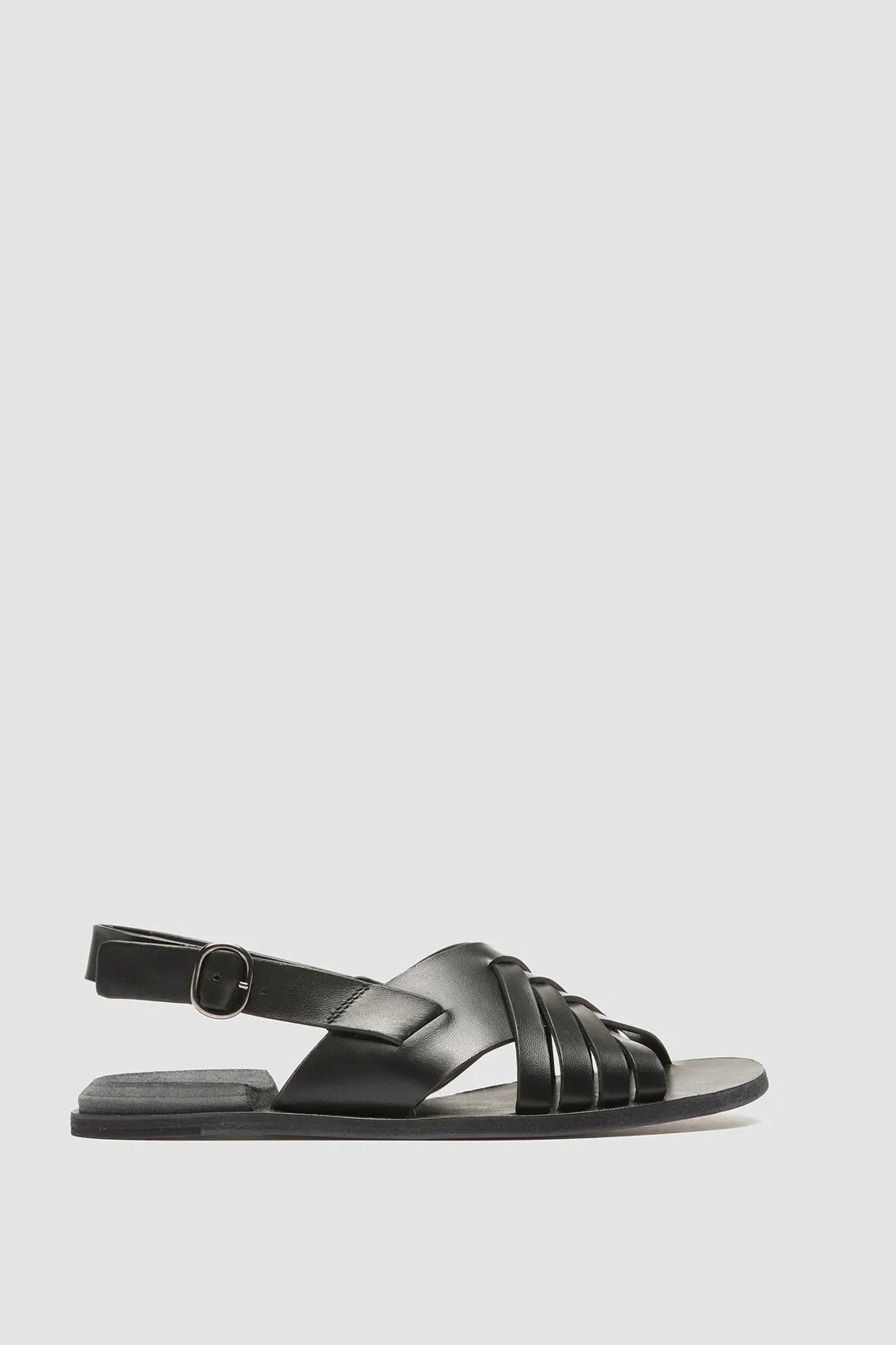 Officine Creative Contraire Sandal In Nappah Nero