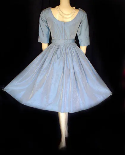 *VINTAGE TAFFETA PARTY COCKTAIL DRESS WITH SPARKLING RHINESTONE BOW & METAL ZIPPER IN HEAVENLY BLUE